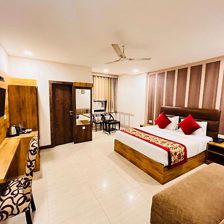 Ashoka Hotel Karol Bagh Delhi Нью-Дели Экстерьер фото