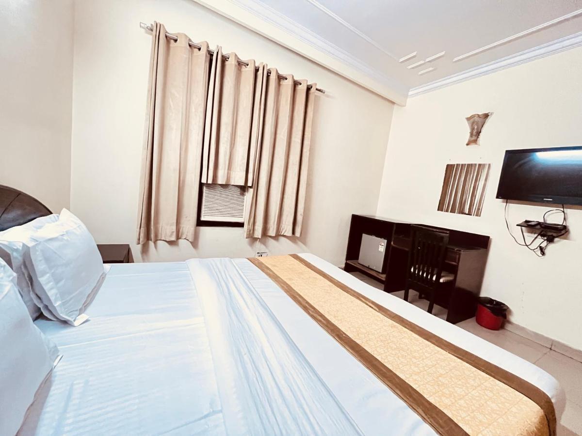 Ashoka Hotel Karol Bagh Delhi Нью-Дели Экстерьер фото