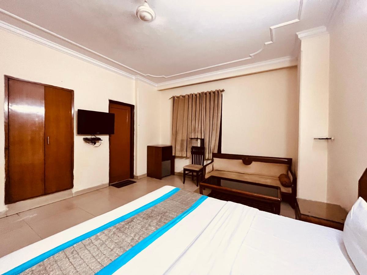 Ashoka Hotel Karol Bagh Delhi Нью-Дели Экстерьер фото
