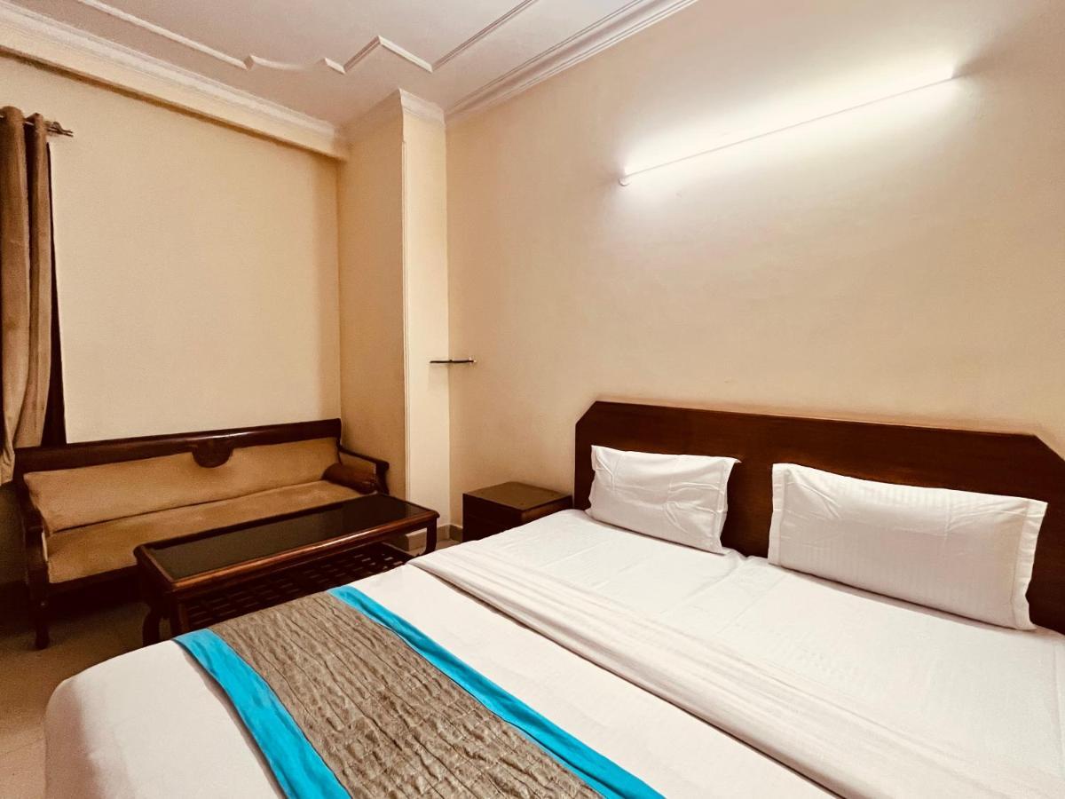 Ashoka Hotel Karol Bagh Delhi Нью-Дели Экстерьер фото
