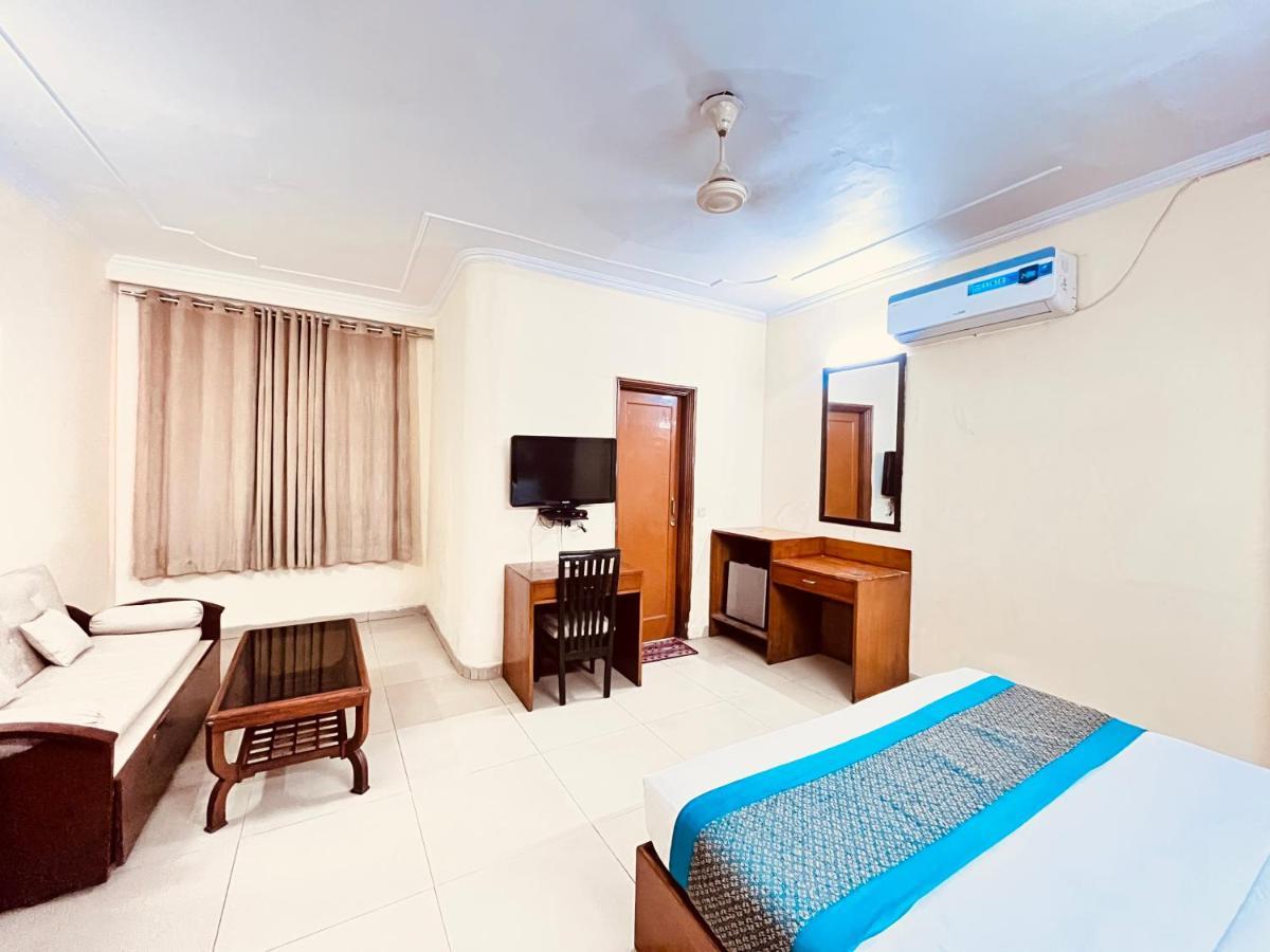 Ashoka Hotel Karol Bagh Delhi Нью-Дели Экстерьер фото