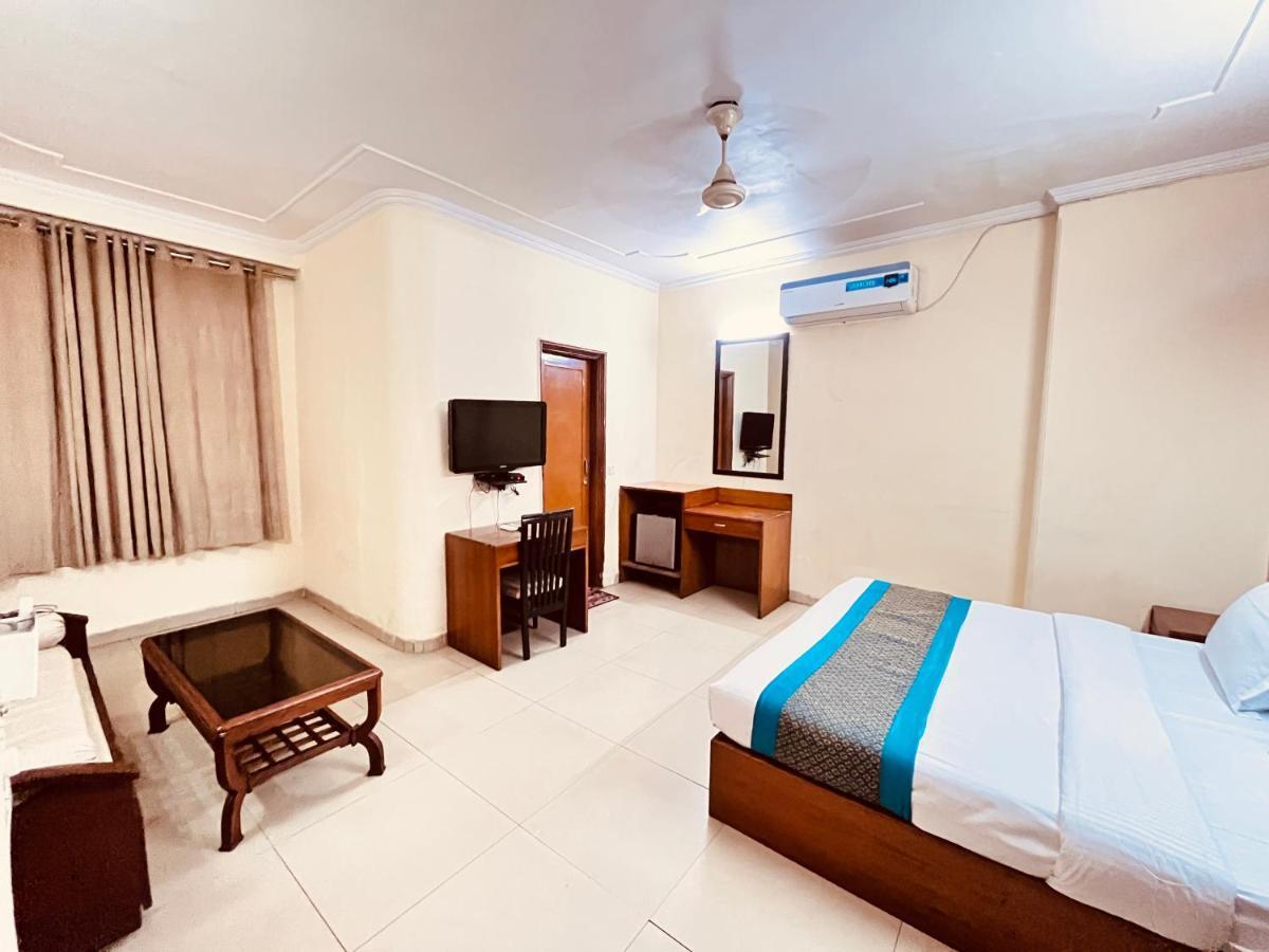 Ashoka Hotel Karol Bagh Delhi Нью-Дели Экстерьер фото