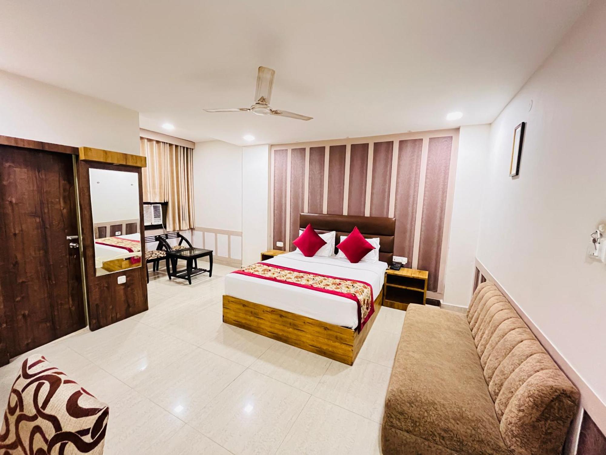 Ashoka Hotel Karol Bagh Delhi Нью-Дели Экстерьер фото