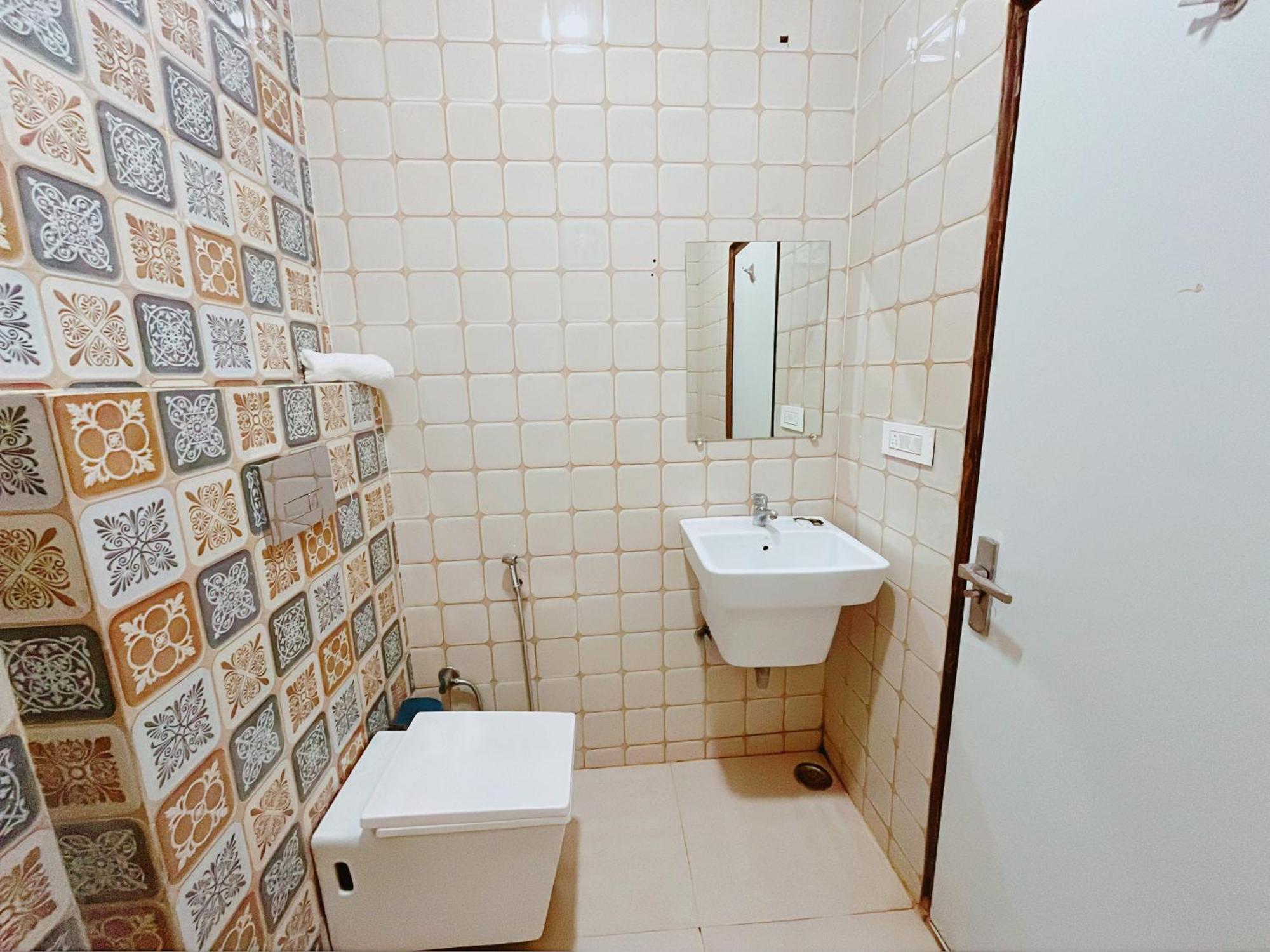 Ashoka Hotel Karol Bagh Delhi Нью-Дели Экстерьер фото