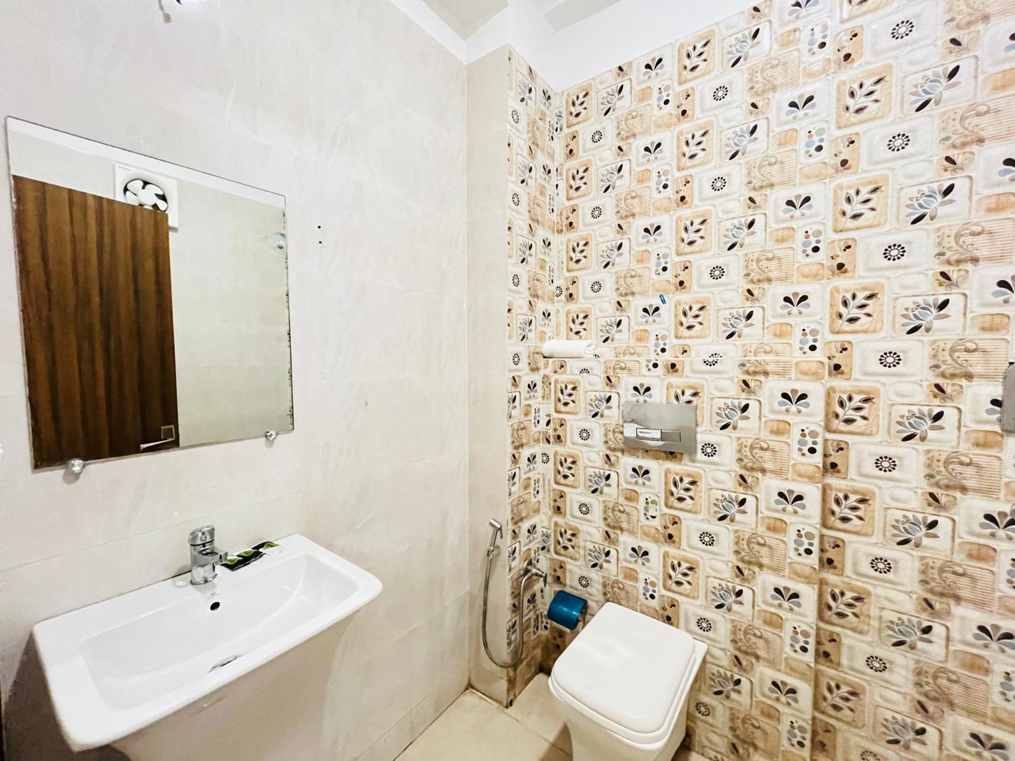 Ashoka Hotel Karol Bagh Delhi Нью-Дели Экстерьер фото